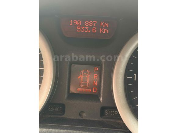 Sahibinden Renault Megane 1.6 Dynamique 2006 Model  178.000 km Gri (metalik)