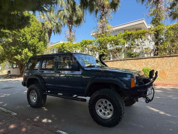 Sahibinden Jeep Cherokee 4.0 1990 Model 