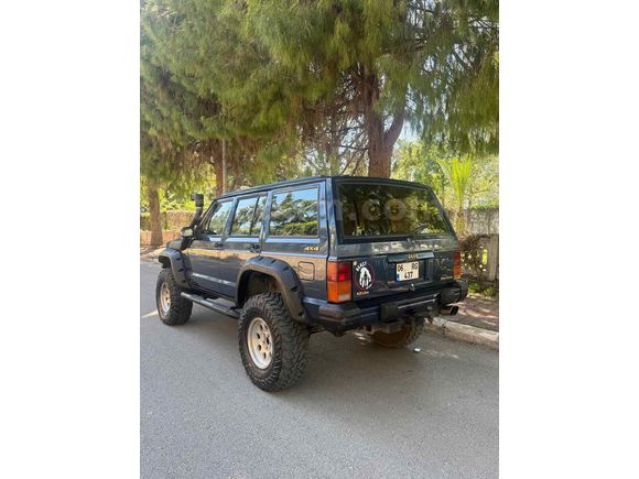 Sahibinden Jeep Cherokee 4.0 1990 Model 