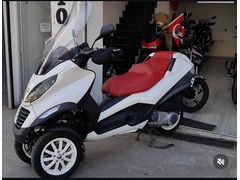 Sahibinden Piaggio MP3 250 - 3 tekerlekli - iyi durumda düşük km - ihtiyaç fazlası
