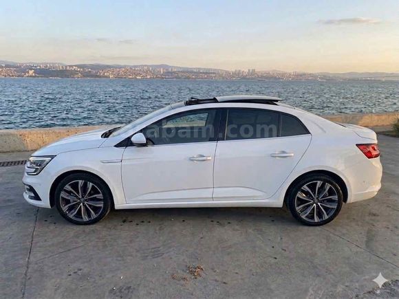 Sahibinden Renault Megane 1.3 TCe Icon 2025 Model 