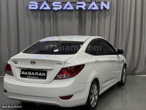 BAŞARAN'DAN 2015 HYUNDAİ ACCENT BLUE MODE PLUS 225.000 PEŞİNATLA