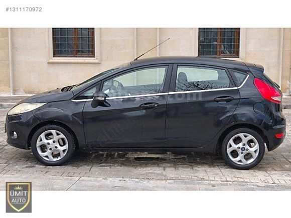 ÜMİT AUTO/2009/FİESTA/OTOMATİK/83.BİN.KM/TİTANİUM/