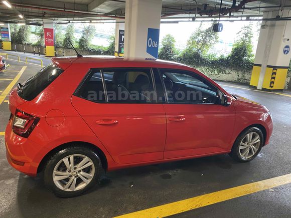 Sahibinden Skoda Fabia 1.0 TSI Style 2020 Model 