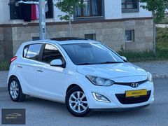 BÖRÜ AUTO dan km düşük hyundai i20