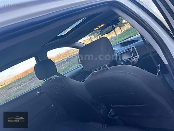 BÖRÜ AUTO dan km düşük hyundai i20