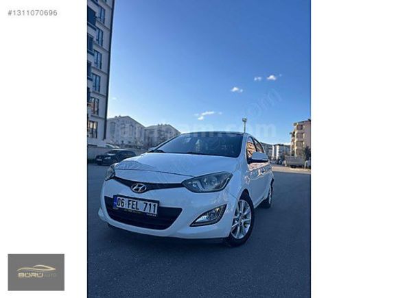 BÖRÜ AUTO dan km düşük hyundai i20