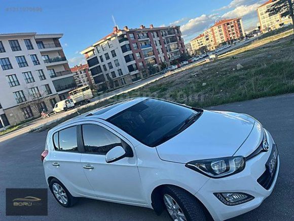 BÖRÜ AUTO dan km düşük hyundai i20