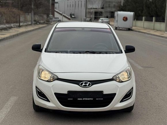 2013 HYUNDAİ İ.20 1.2 JUMP K .KARTINA 0 KOMİSYON