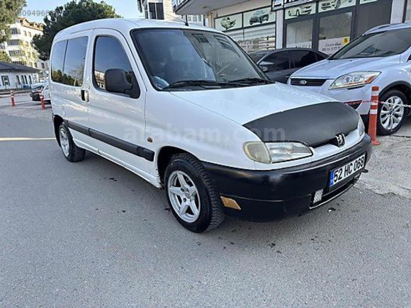 DEĞİŞENSİZ TAVAN KAPUT BOYASIZ OTOMOBİL RUHSATLI