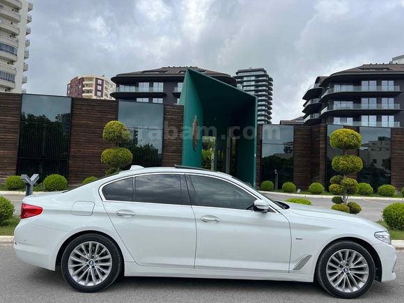 Sahibinden Orijinal BMW  520i Luxury Line  