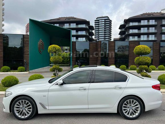 Sahibinden Orijinal BMW  520i Luxury Line  