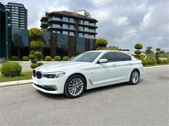Sahibinden Orijinal BMW  520i Luxury Line  
