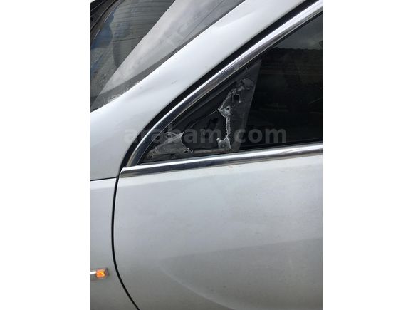 Sahibinden Opel Insignia 2.0 CDTI Edition Elegance 2012 Model