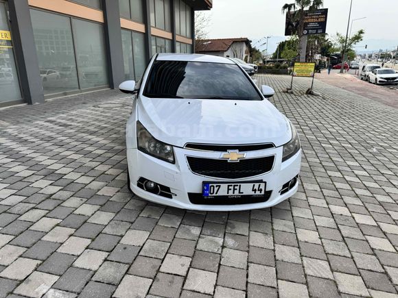 Sahibinden Chevrolet Cruze 1.6 Design Edition Plus 2011 Model 