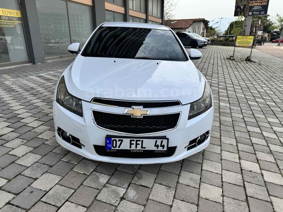 Sahibinden Chevrolet Cruze 1.6 Design Edition Plus 2011 Model 