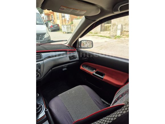 Sahibinden Mitsubishi Lancer 1.6 Invite 2006 Model  329.000 km Siyah
