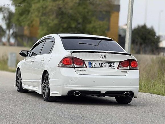 BEYAZ OTOMATİK KAZASIZ KREDİ KARTI ÇEKİLİR TAKAS OLUR