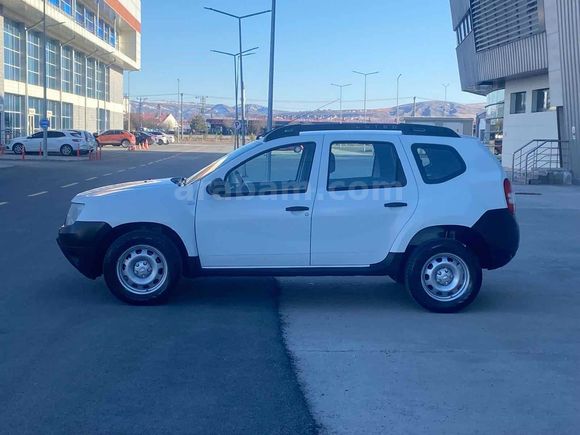 4x4 Dacia Duster 1.5 dCi Ambiance 2016 Model Sivas