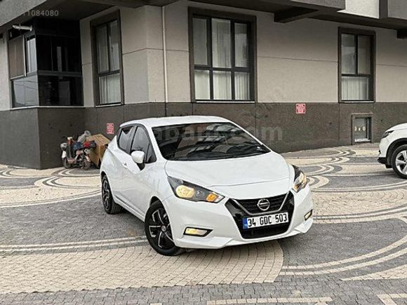 32 BİN KM DE 2022 MODEL NİSSAN MİCRA FULL GARAJ ARABASI OTOMATİK
