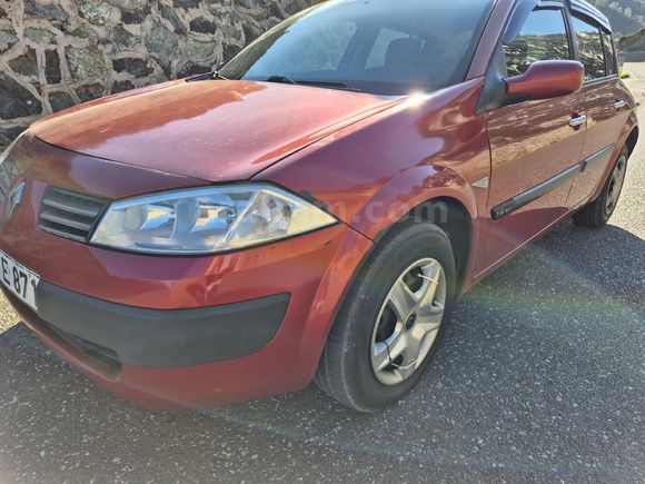 Sahibinden Renault Megane 1.4 Authentique 2005 Model