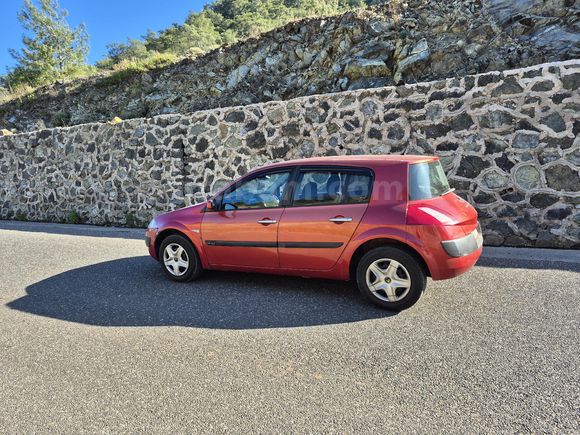 Sahibinden Renault Megane 1.4 Authentique 2005 Model