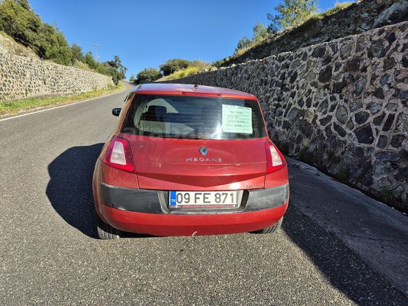 Sahibinden Renault Megane 1.4 Authentique 2005 Model