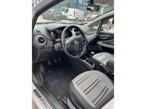 Sahibinden Fiat Punto EVO 1.4 Fire Dynamic 2011 Model  238.000 km Diğer