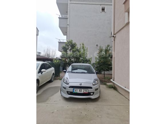 Sahibinden Fiat Punto EVO 1.4 Fire Dynamic 2011 Model  238.000 km Diğer