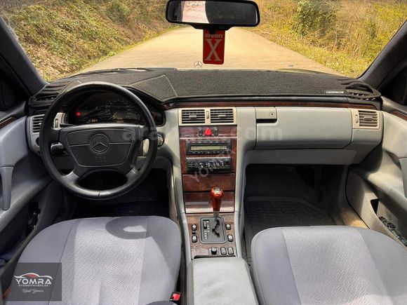 YOMRA | 1997 MERCEDES E200 ELEGANCE+SUNROOF+KLİMA+EMSALSİZ TEMİZ