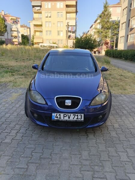 Sahibinden Seat Altea 1.6 Stylance 2005 Model Kocaeli 306.000 km Lacivert