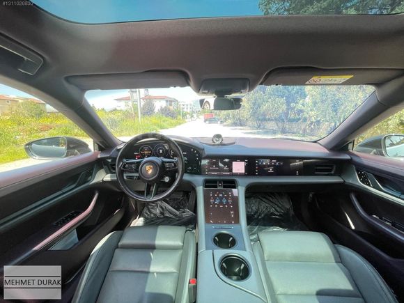HATASIZ BOYASIZ 2021 PORSCHE TAYCAN 4S PERFORMANS PLUS 70.000 KM