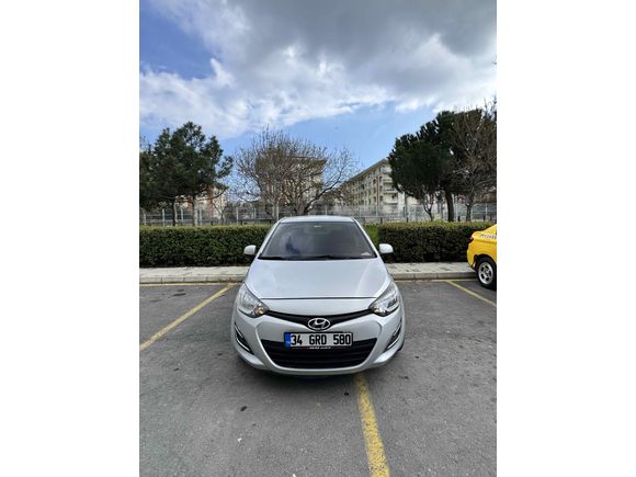 Sahibinden Hyundai i20 1.4 CRDi Jump 2013 Model 