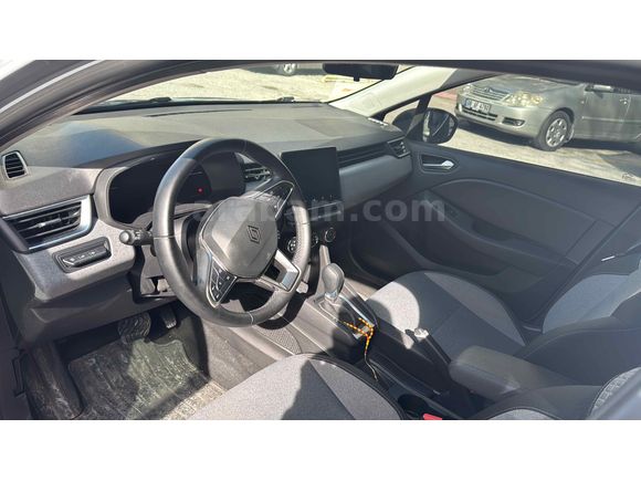 Sahibinden Renault Clio 1.0 TCe Evolution 2024 Model 