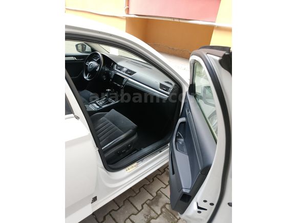 Sahibinden Skoda SuperB 1.6 TDI Prestige 2016 Model