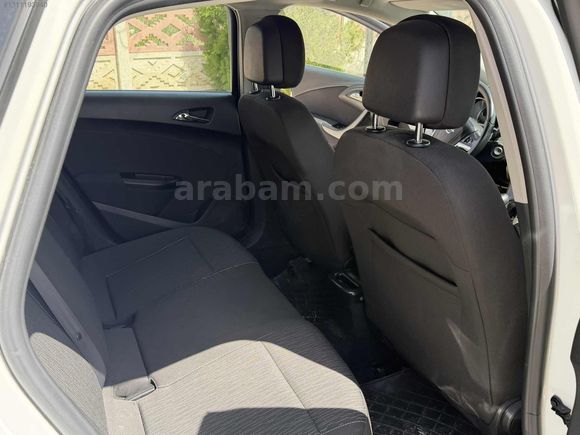 ATAŞSALAR'DAN DÜŞÜK KİLOMETRELİ OPEL