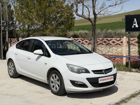 ATAŞSALAR'DAN DÜŞÜK KİLOMETRELİ OPEL