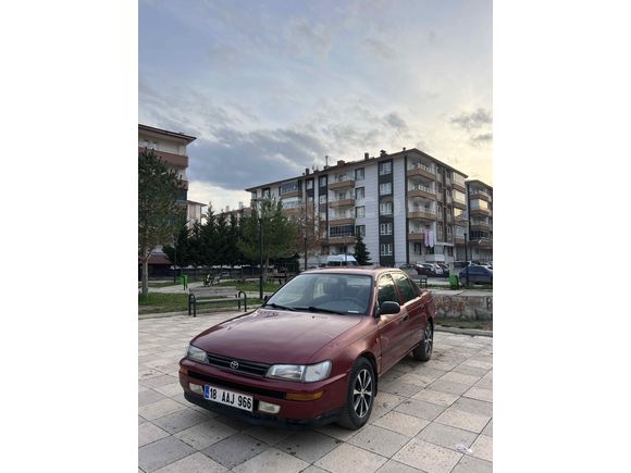 Sahibinden Toyota Corolla 1.6 XLi 1996 Model  330.000 km Bordo