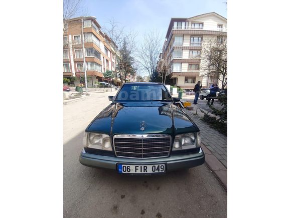 Sahibinden ORJİNAL değişensiz Mercedes - Benz E 200 1995 Model