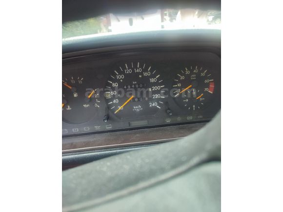 Sahibinden ORJİNAL değişensiz Mercedes - Benz E 200 1995 Model