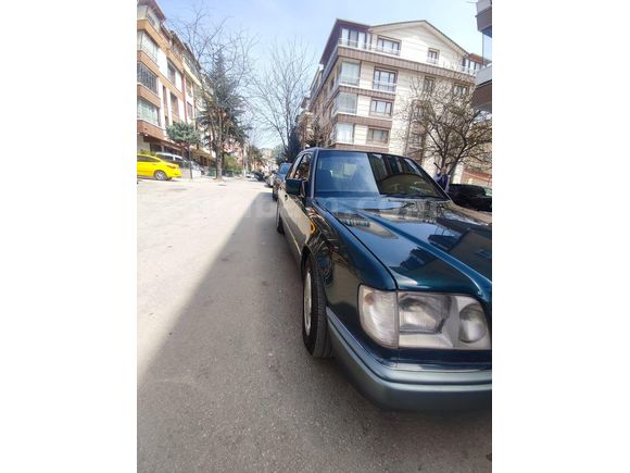 Sahibinden ORJİNAL değişensiz Mercedes - Benz E 200 1995 Model