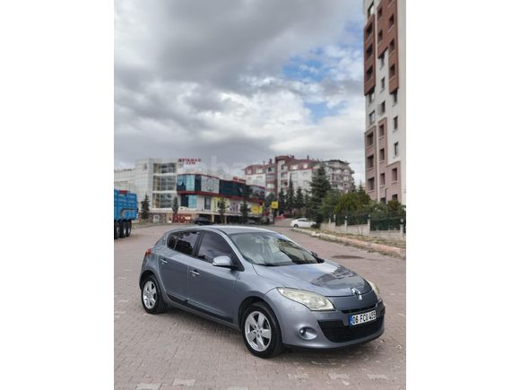 Sahibinden Renault Megane 1.6 Expression 2010 Model