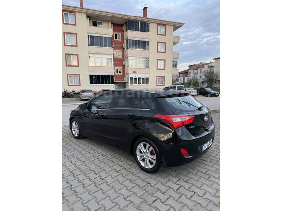 Sahibinden Hyundai i30 1.6 CRDi Style 2012 Model 