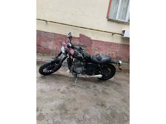 Sahibinden Regal Raptor Cafe Racer 125 