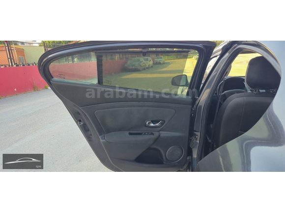 ERDAL HOCA OTO GALERİDEN 2012 MODEL FLUENCE 1.5 DCI