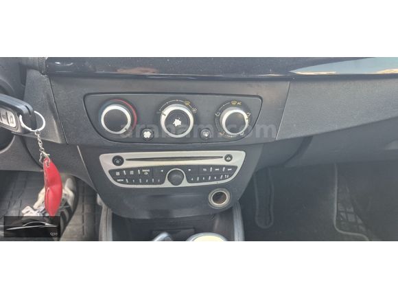 ERDAL HOCA OTO GALERİDEN 2012 MODEL FLUENCE 1.5 DCI