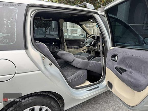 2003 MODEL MEGANE 1.9 DTİ EXPRESSİON PAKET 265 BİN KM DİZEL