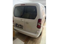 Sahibinden gerçek “sıfır km”  Opel Combo 1.5 CDTI Ultimate XL 2024 Model 