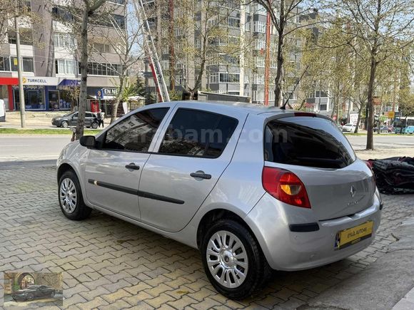 EYLÜL AUTO'DAN 2009 MODEL RENAULT CLİO 1.5 DCİ 241 BİNDE
