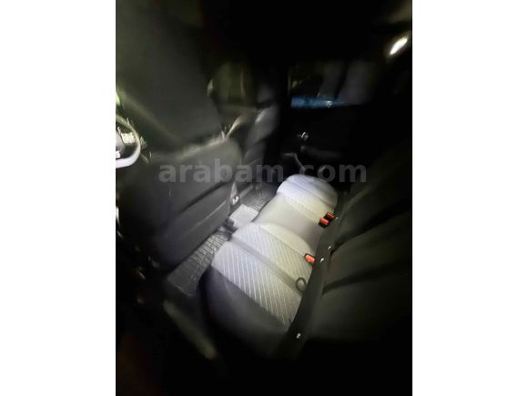 Sahibinden 2025 model e2008 full orijinal full servis bakımlı kısa menzil allure 